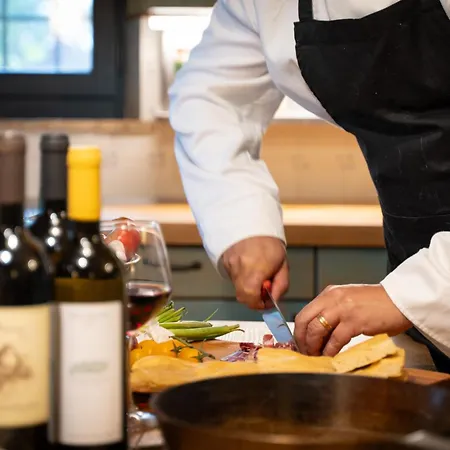 Bed & Breakfast Villavetrichina 4*